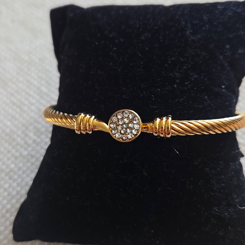 David Yurman style bracelet.New.